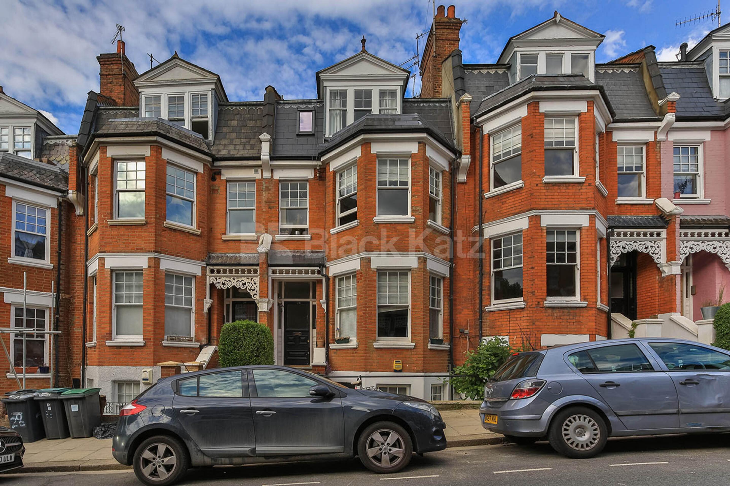 Bright and modern 2 bedroom property located on a beautiful street in Highgate Milton Road, Highgate n6